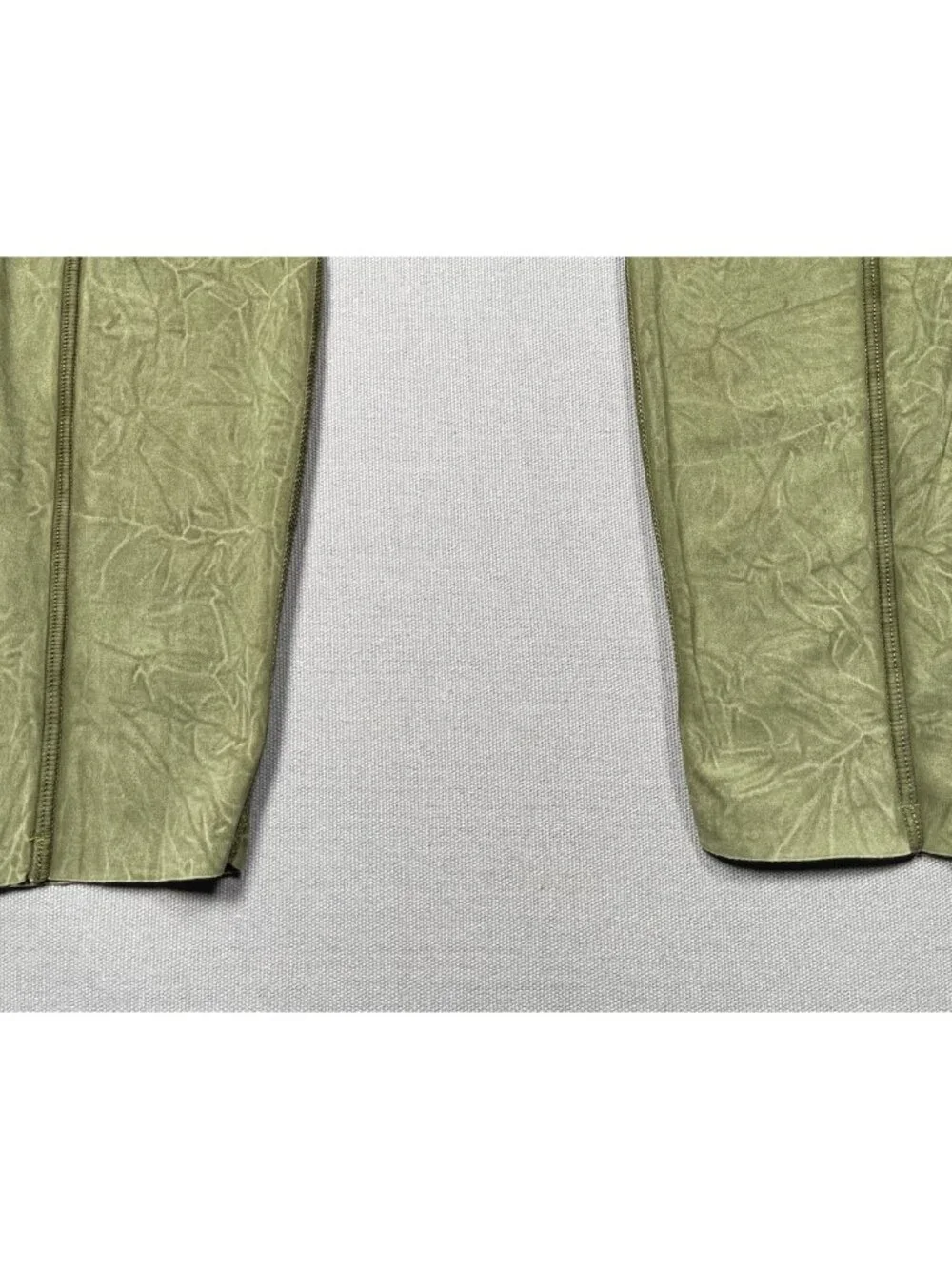 Lululemon Fast and Free High Rise Ice Dye Green Tight Leggings - Women Size 6
